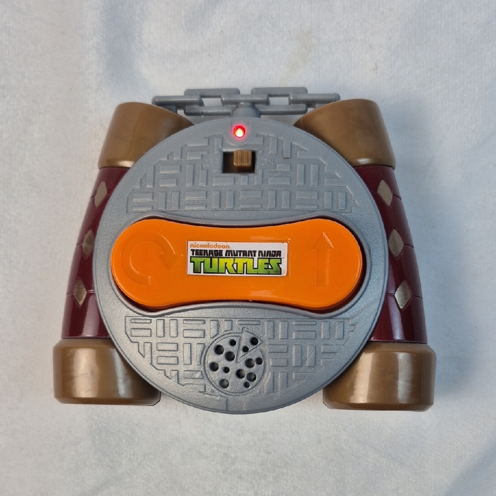 Teenage Mutant Ninja Turtles Skateboarding Mikey Remote Control 2016 - Works